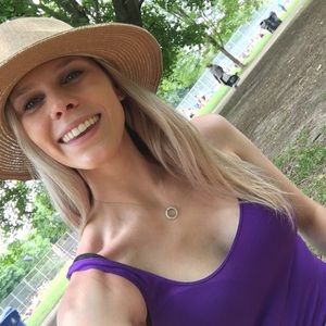 Meet your Posher, Meigan